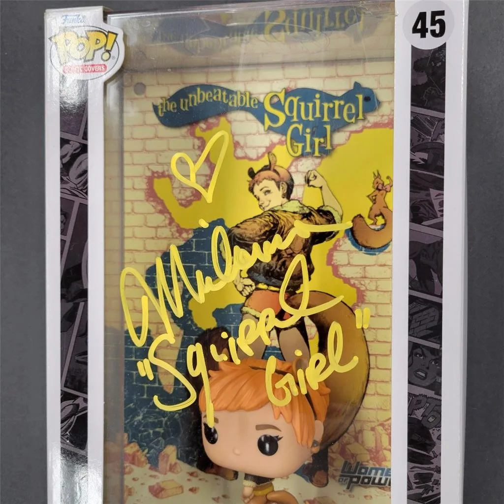 Milana Vayntrub — Milana Vayntrub signed Marvel "Squirrel Girl" Comic Cove Funko Pop 45 ~ JSA, изображение 2