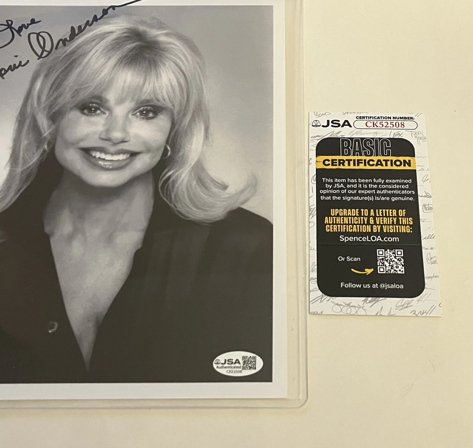 Loni Anderson — LONI ANDERSON SIGNED 8x10 PHOTO JSA AUTHENTICATION WITH COA WKRP RIP, image 3