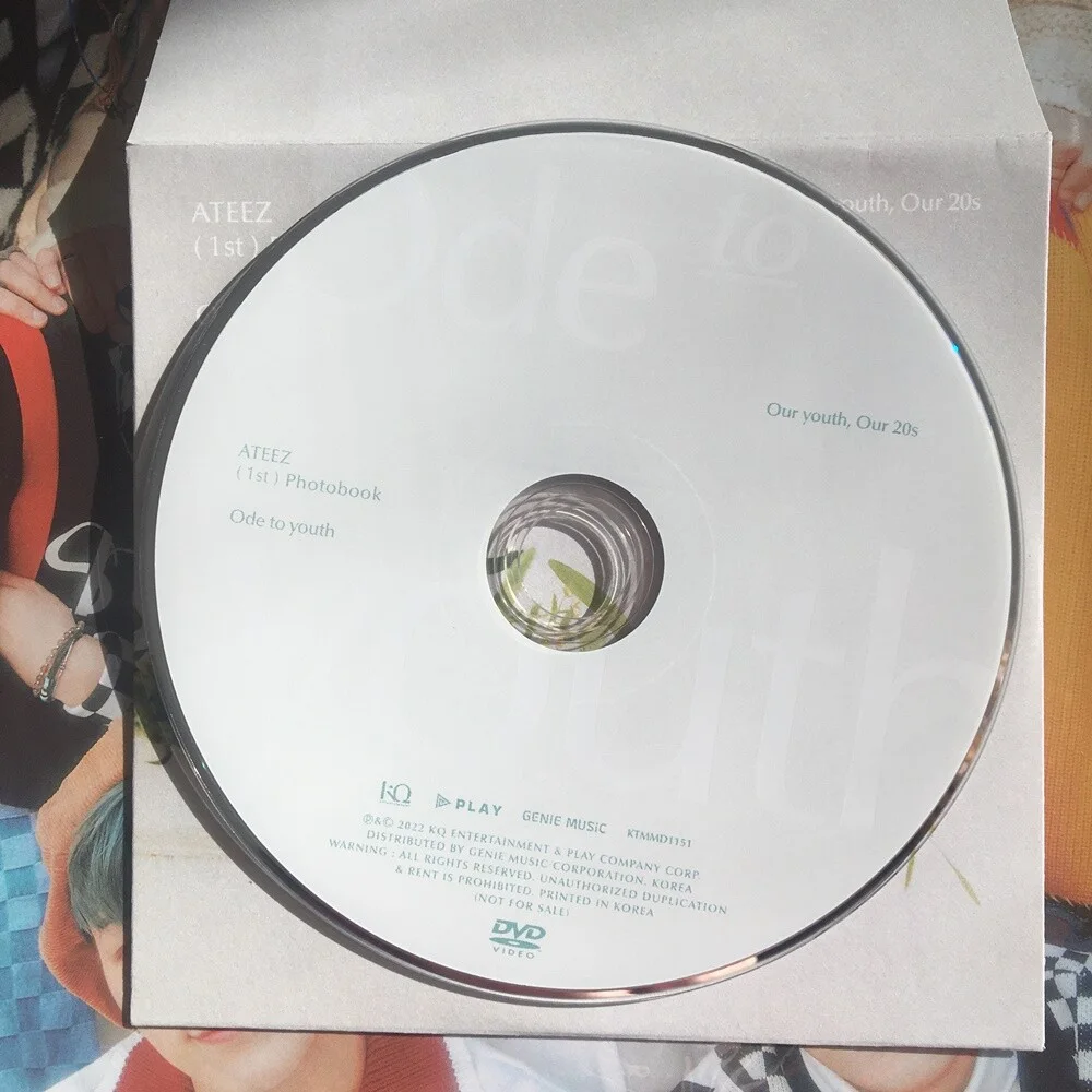 ATEEZ ODE TO YOUTH 1ST PHOTOBOOK Collection Autographed & SIGNED PHOTO K-POP A, изображение 3