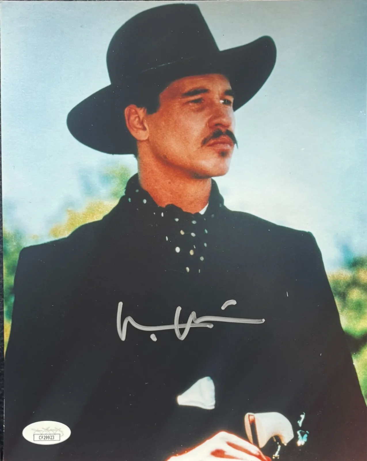 Val Kilmer — Val Kilmer Signed Tombstone 8x10 Autographed Photo Doc Holiday JSA COA, image 2