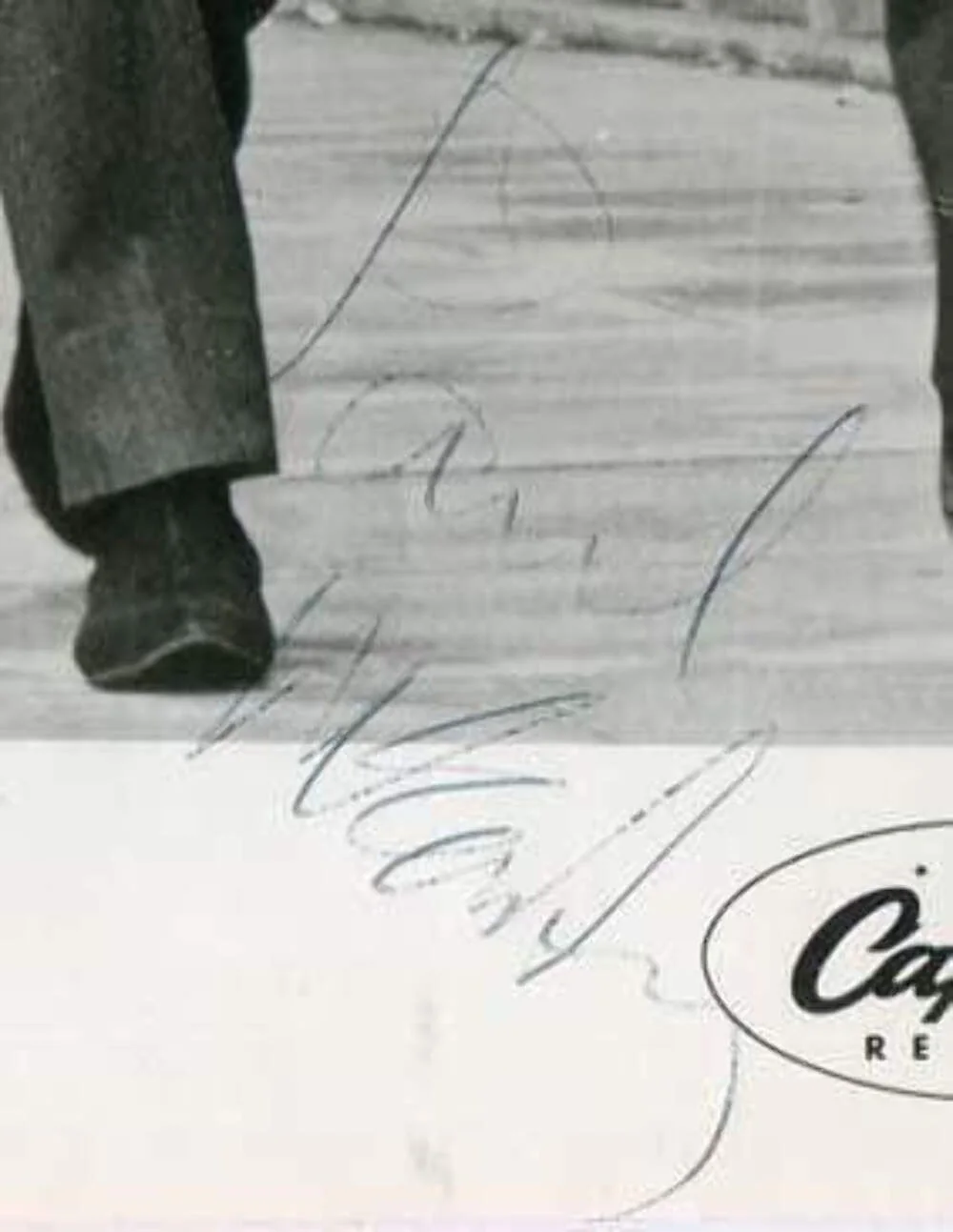 ROCK BAND The Beatles AUTHENTIC autographs, In-Person signed vintage photograph, изображение 5