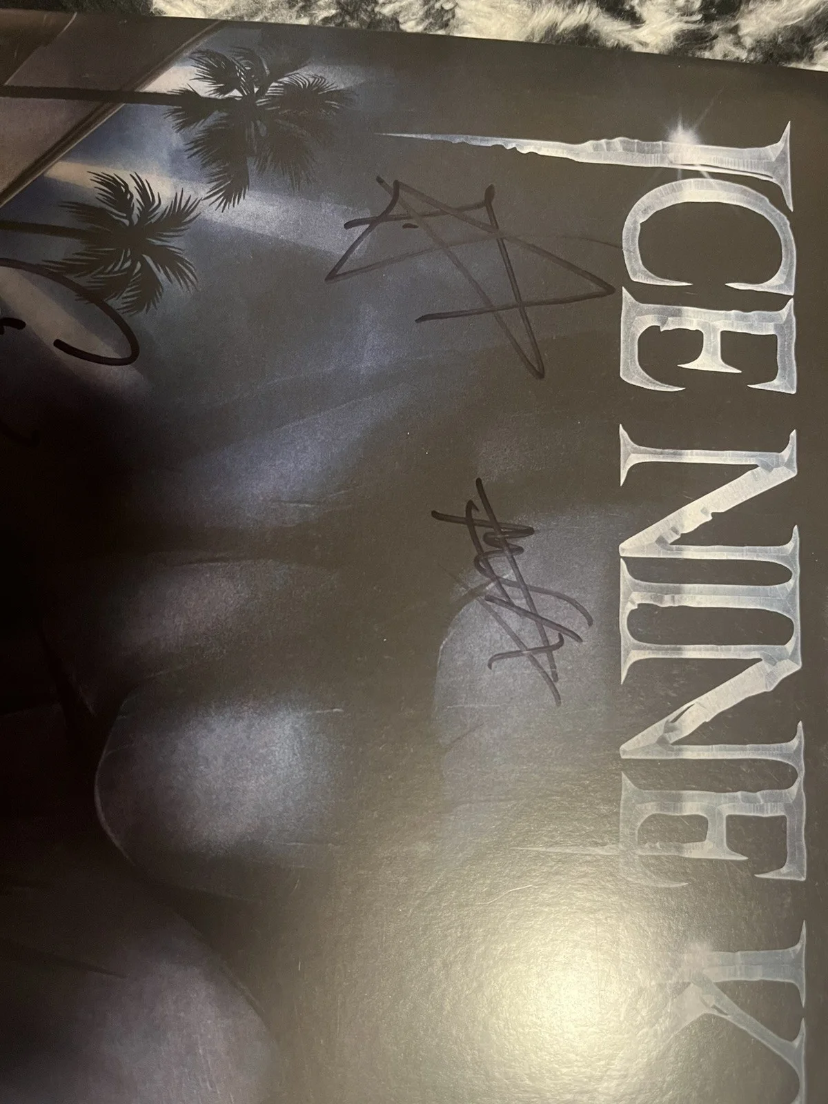Ice Nine Kills full band signed Welcome to Horrorwood vinyl Spencer Charnas, image 3