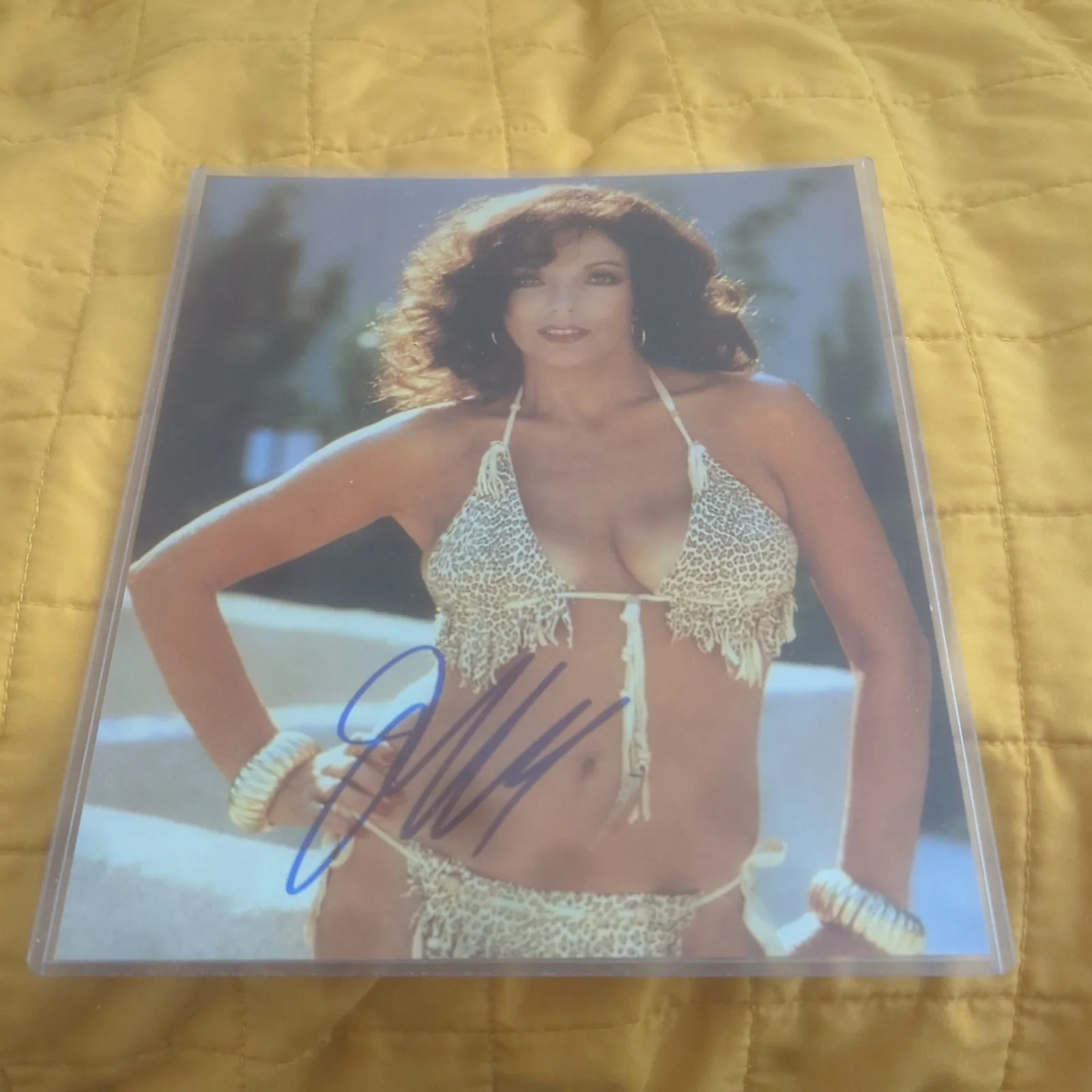 Joan Collins — JOAN COLLINS HOLLYWOOD ICON 8x10 Photo Autograph Letter of Authenticity, изображение 2