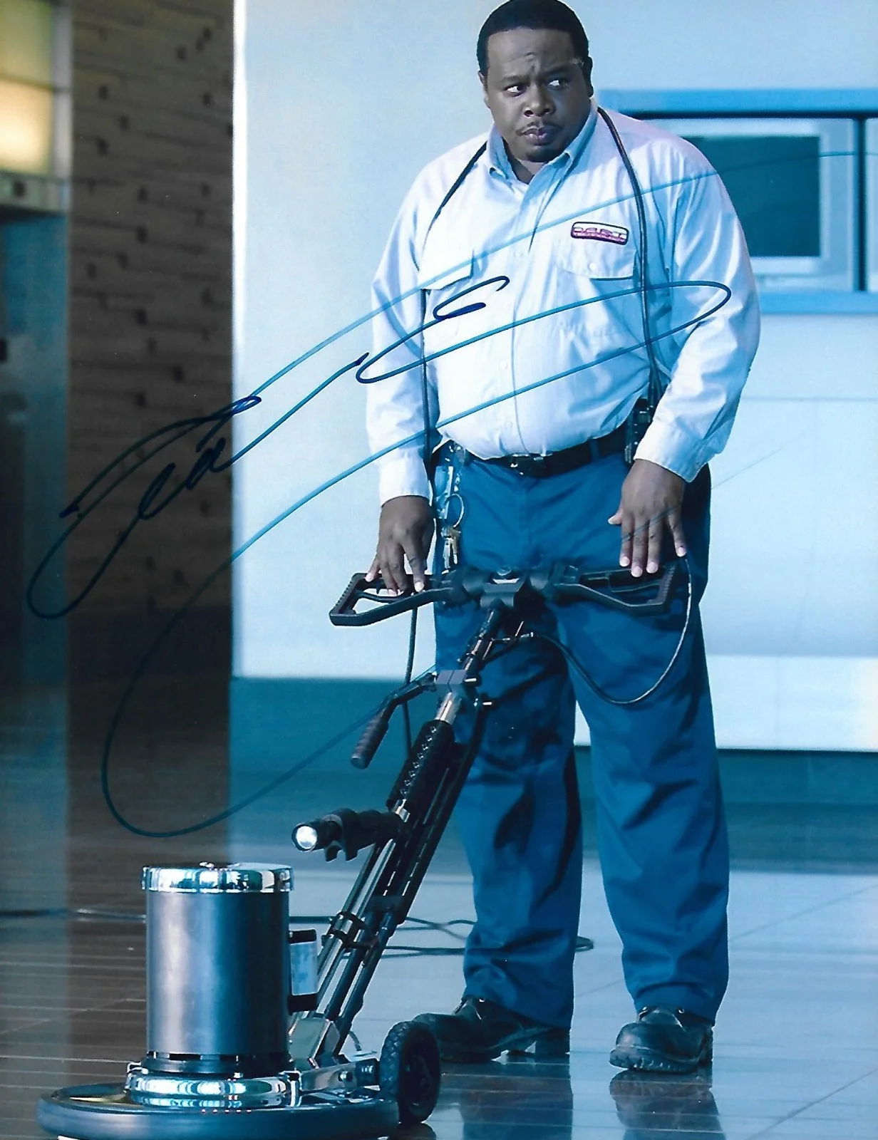 Cedric the Entertainer — Cedric the Entertainer signed 8x10 photo Barbershop Movies TV RARE COA LOOK!