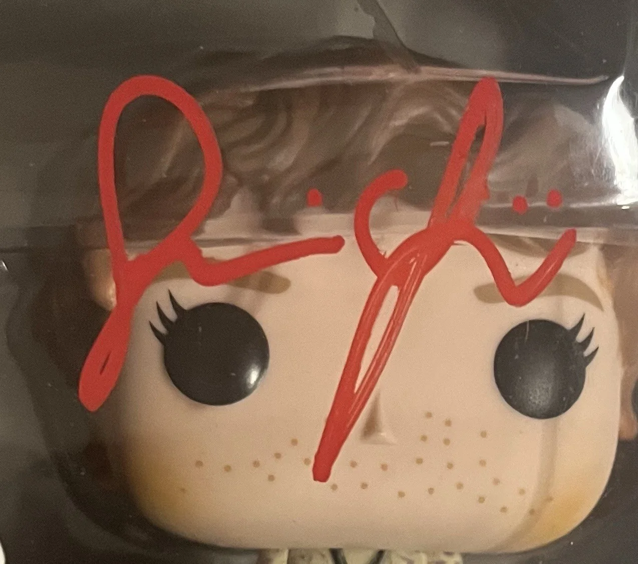 Sophia Lillis — Sophia Lillis Signed Beverly Marsh IT Funko Pop 539, 2018, JSA COA Autographed, image 2