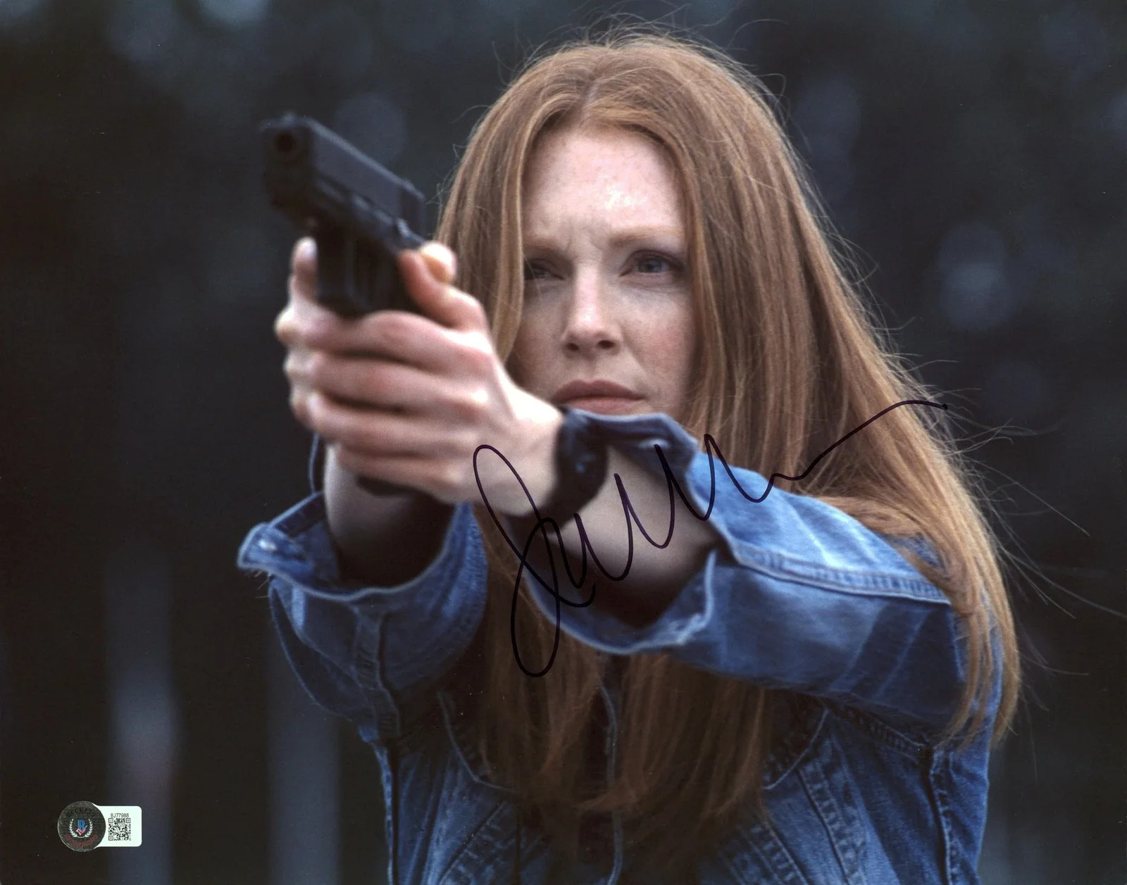 Julianne Moore — Julianne Moore Hannibal Authentic Signed 11x14 Horizontal Photo BAS #BJ77988