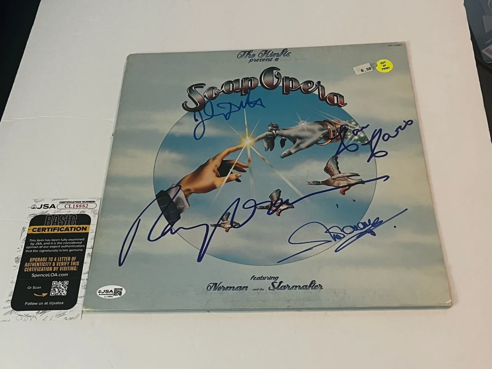 The Kinks Signed Lp “ Soap Opera “ Ray & Dave Davies Dalton Avory JSA#CL18882!!, image 2