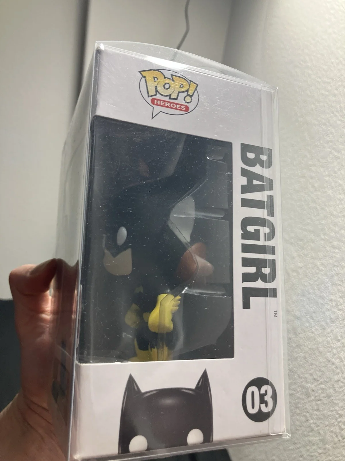 TARA STRONG AUTHENTIC AUTOGRAPHED BATGIRL POP FUNKO!, image 2