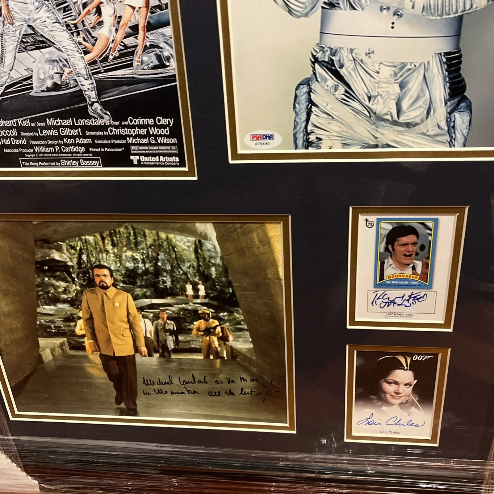 Roger Moore — Roger Moore Autograph Moonraker Collage Framed 26 X 23 PSA & JSA, image 5