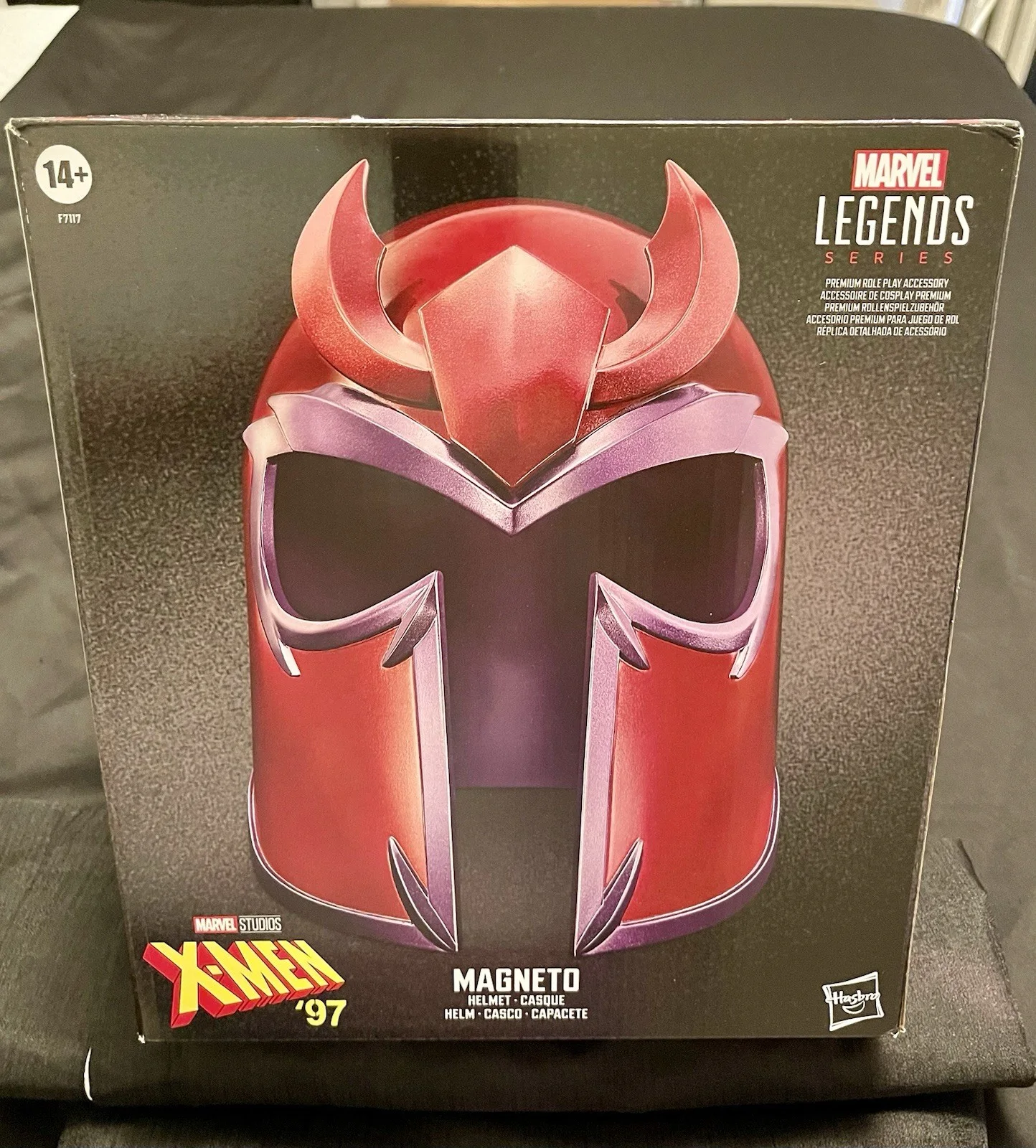 Ian McKellen — Ian McKellen Signed Magneto X-men 97 Marvel Legends FS Helmet Beckett, изображение 2