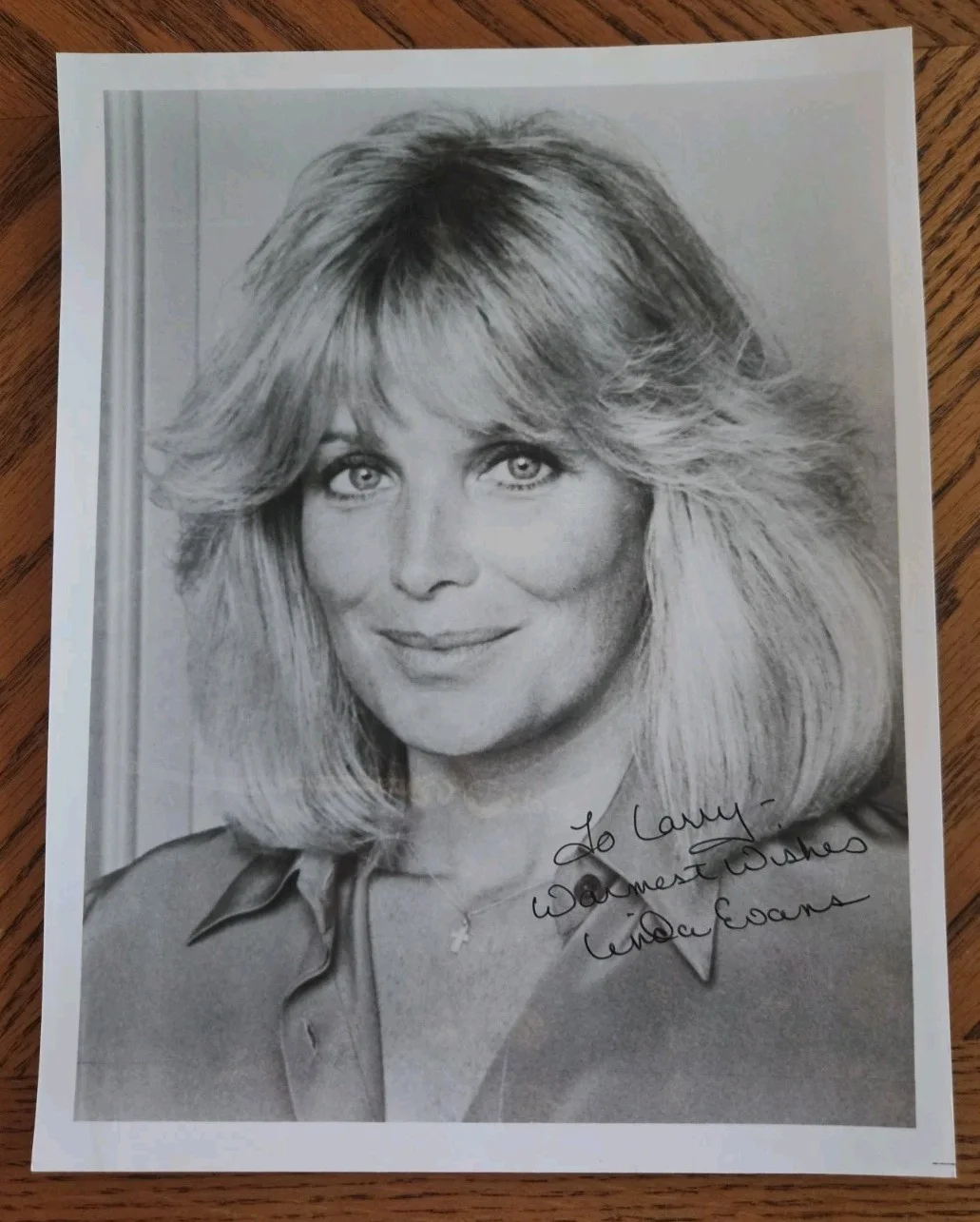 Linda Evans — Linda Evans signed autographed vintage 8x10 photo, Dynasty & Big Valley actress