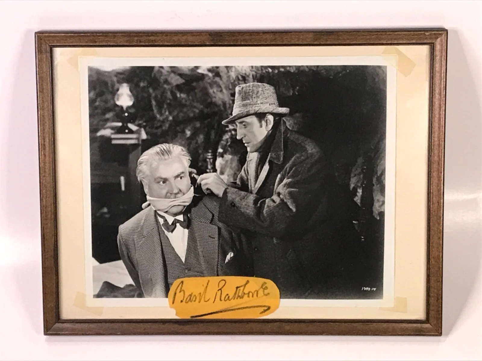 Basil Rathbone — Basil Rathbone Autograph and 8x10 Photograph Framed Vintage Frame