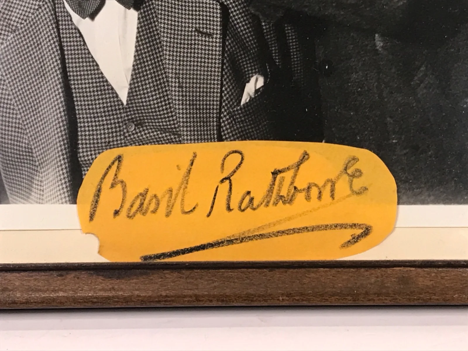 Basil Rathbone — Basil Rathbone Autograph and 8x10 Photograph Framed Vintage Frame, изображение 2