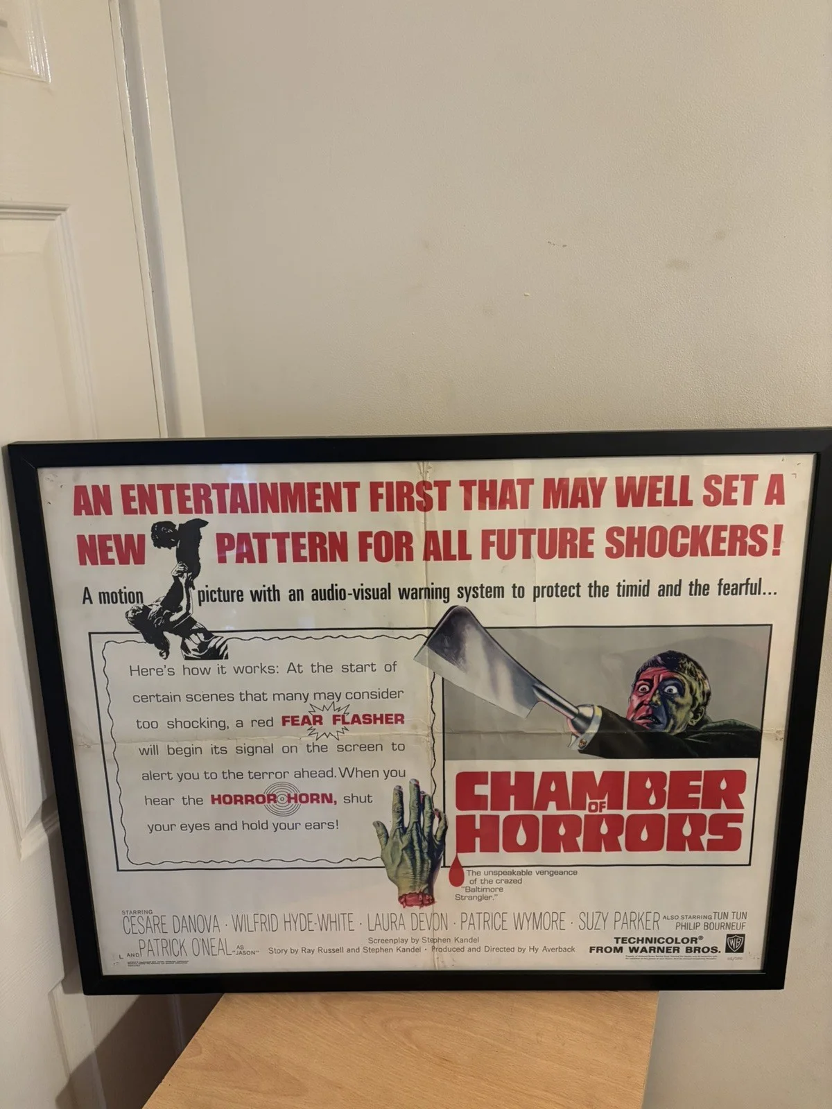 Chamber of horrors original UK mini half sheet poster FRAMED, изображение 2