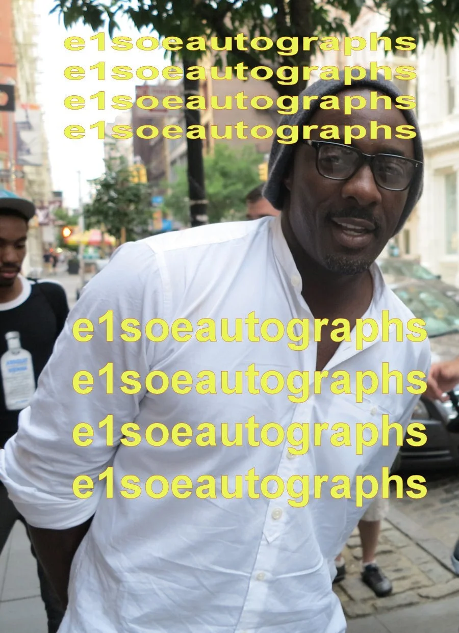 Idris Elba — Idris Elba signed Guillermo Del Toro' Pacific Rim 8X10 photo in person. Proof, изображение 2