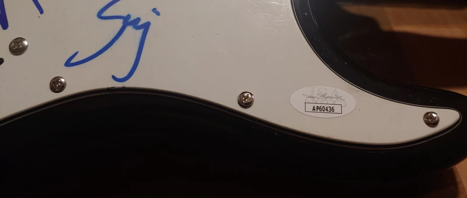 SYSTEM OF A DOWN signed FENDER GUITAR All 4 JSA Authenticated Serj Daron Shavo, image 3