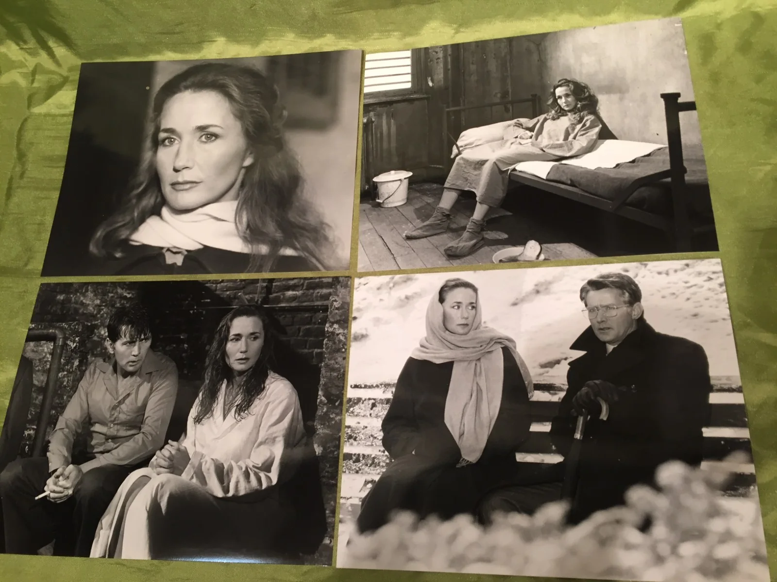 ENIGMA [1982] FILM PREMIERE PRESS PACK Martin Sheen Brigitte Fossey Sam Neill VG, image 2