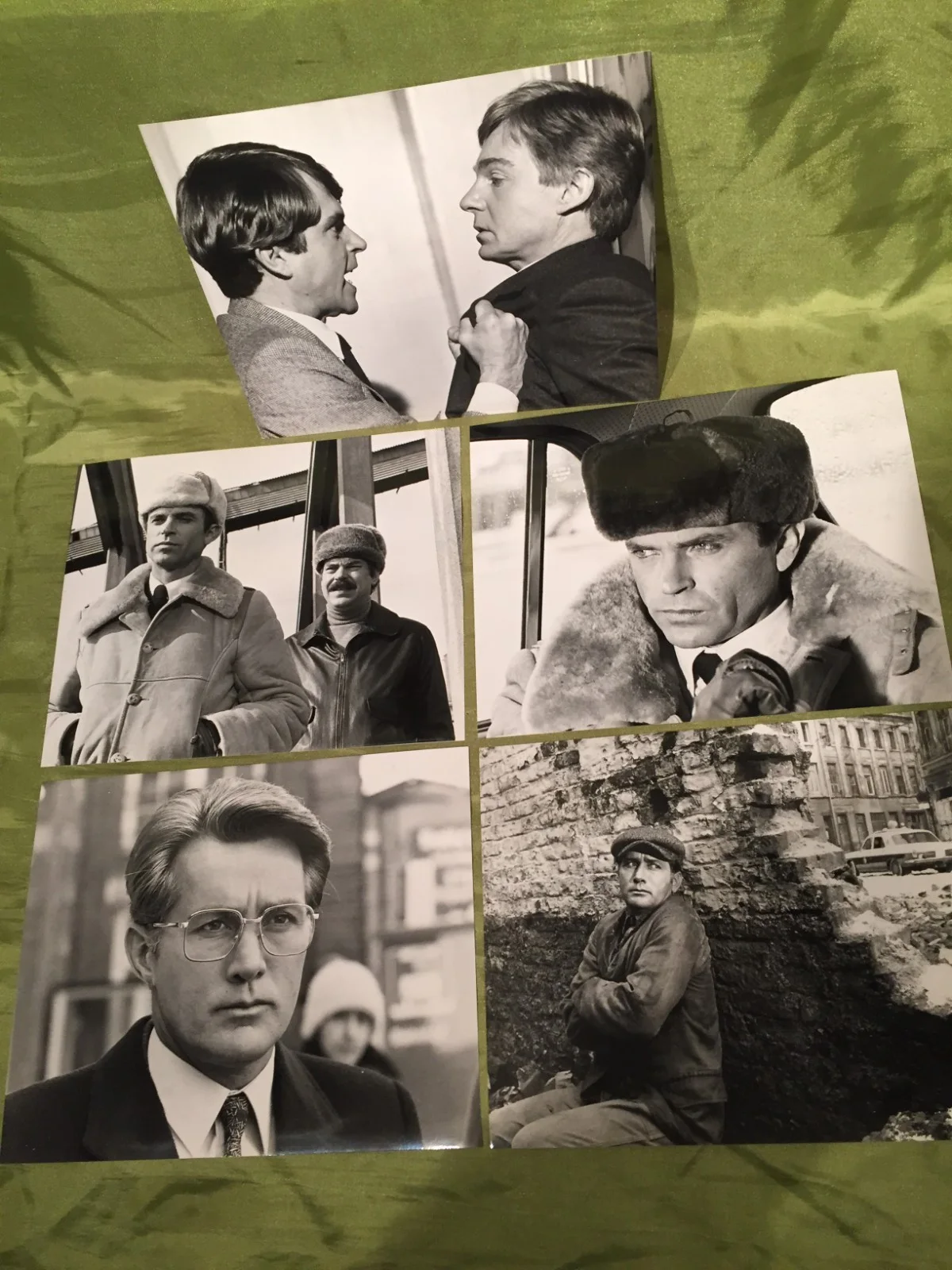 ENIGMA [1982] FILM PREMIERE PRESS PACK Martin Sheen Brigitte Fossey Sam Neill VG, image 4