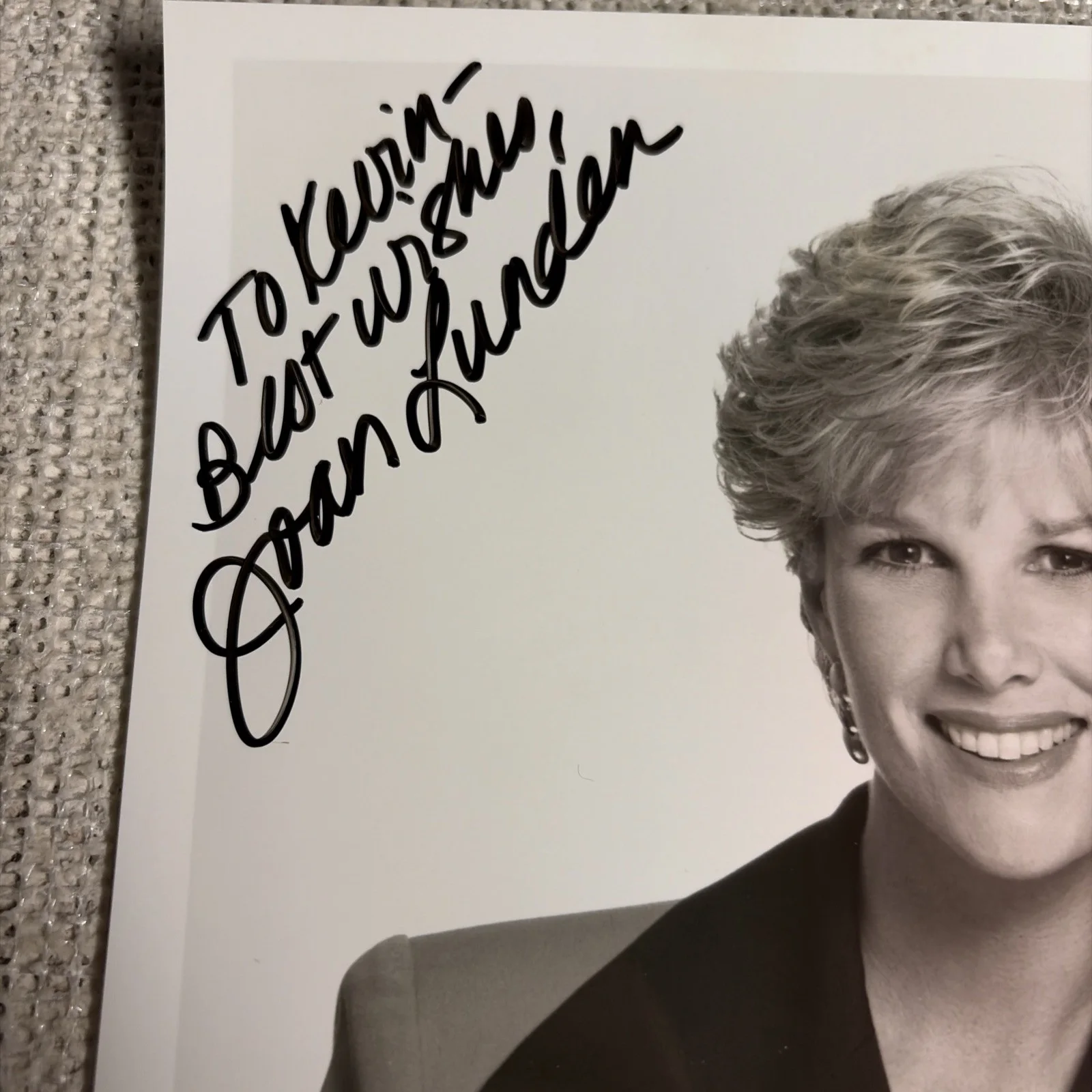 Joan Lunden — Joan Lunden Autograph Picture, image 2
