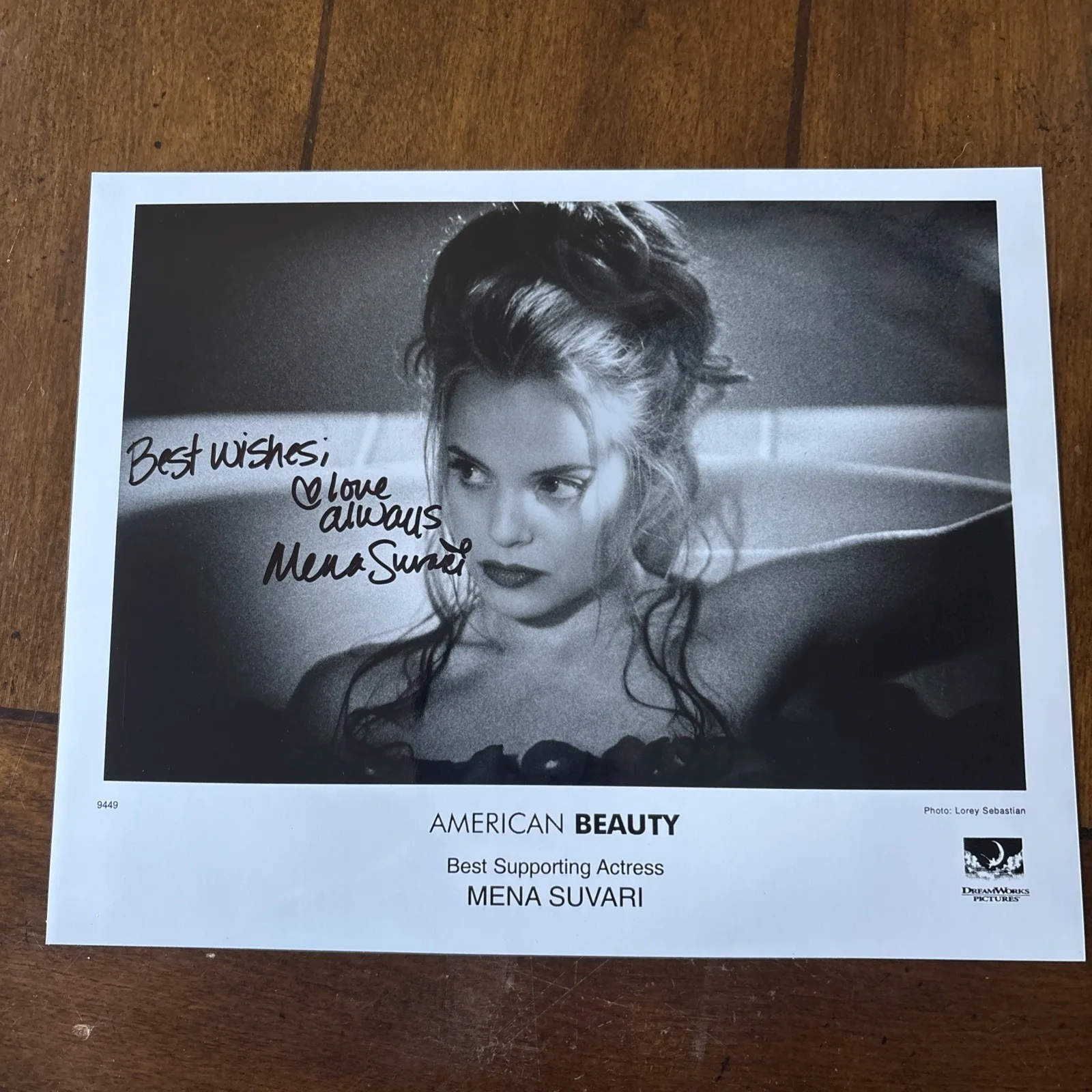 Mena Suvari — MENA SUVARI SIGNED Autograph 8x10 PHOTO AMERICAN BEAUTY BECKETT AUTHENTICATED, image 3