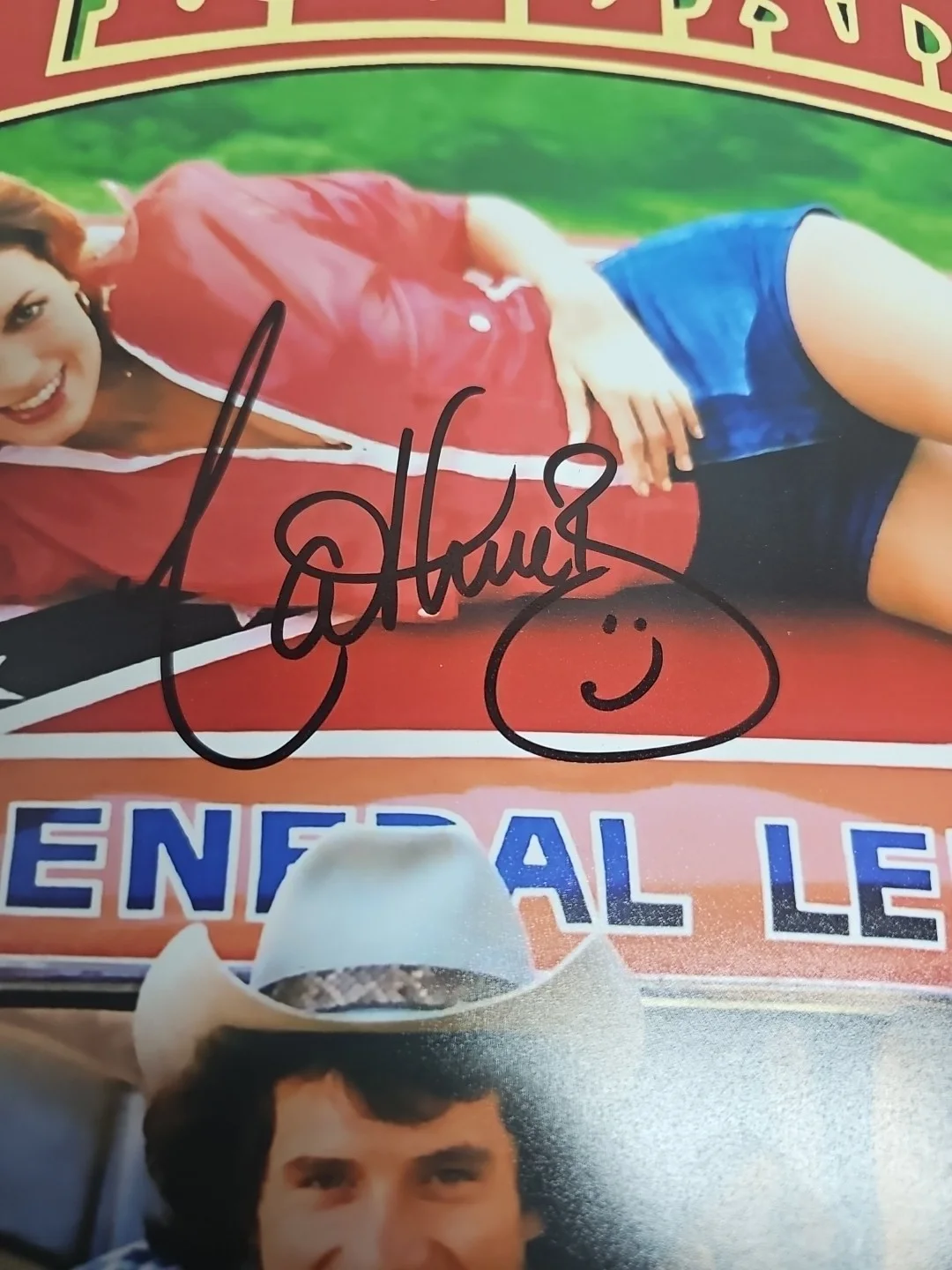 Catherine Bach Signed 11x14 Photo Daisy Duke Dukes Of Hazzard JSA MINT AUTO!!, image 2