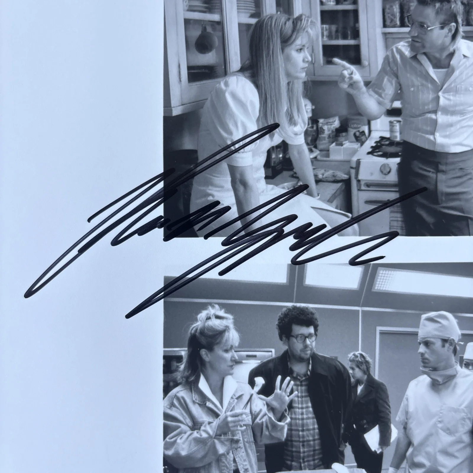 Renée Zellweger, Greg Kinnear — Renée Zellweger, and Greg Kinnear Autographed Photo, изображение 2
