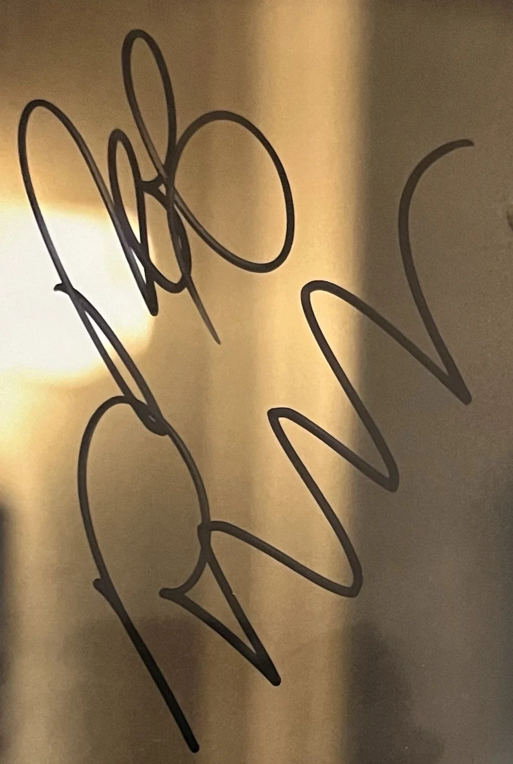 Rob Benedict — Rob Benedict SIGNED SUPERNATURAL 8x10 Photo Of Chuck/God. With Logo Print. SWAU, изображение 2