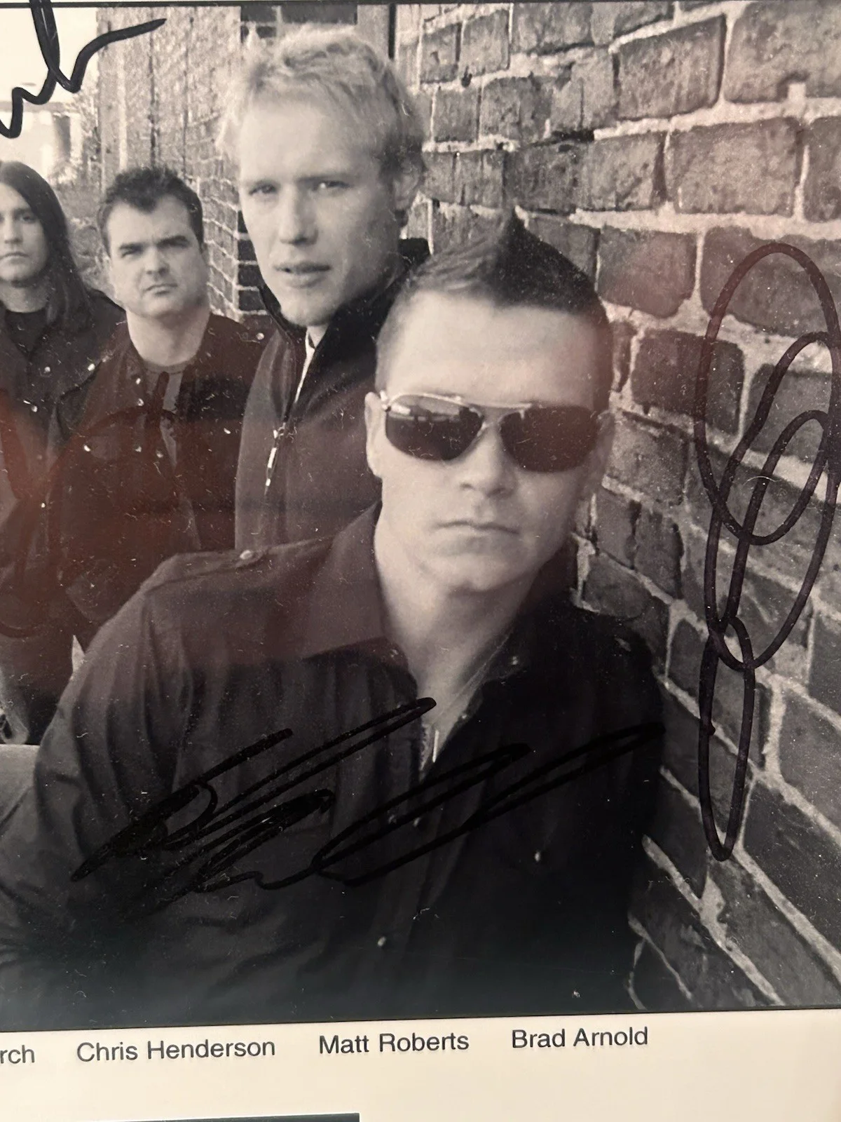 Three Doors Down Autographed 8x10 Photo Signed by All 5 Band Members, image 2