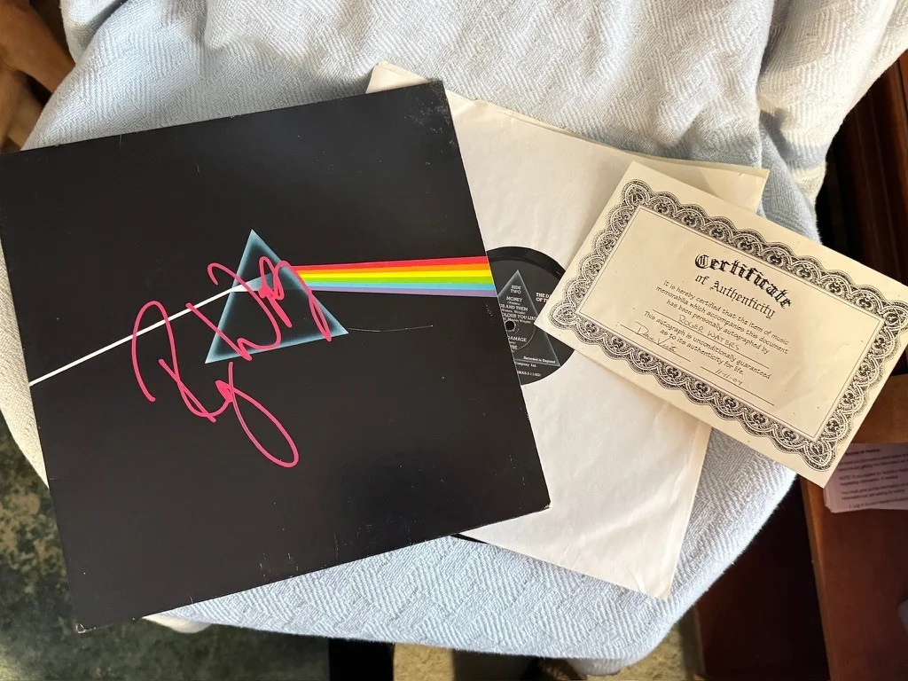 Roger Waters — Roger Waters Pink Paint Marker Signed Autograph Dark Side of the Moon Album COA, изображение 5