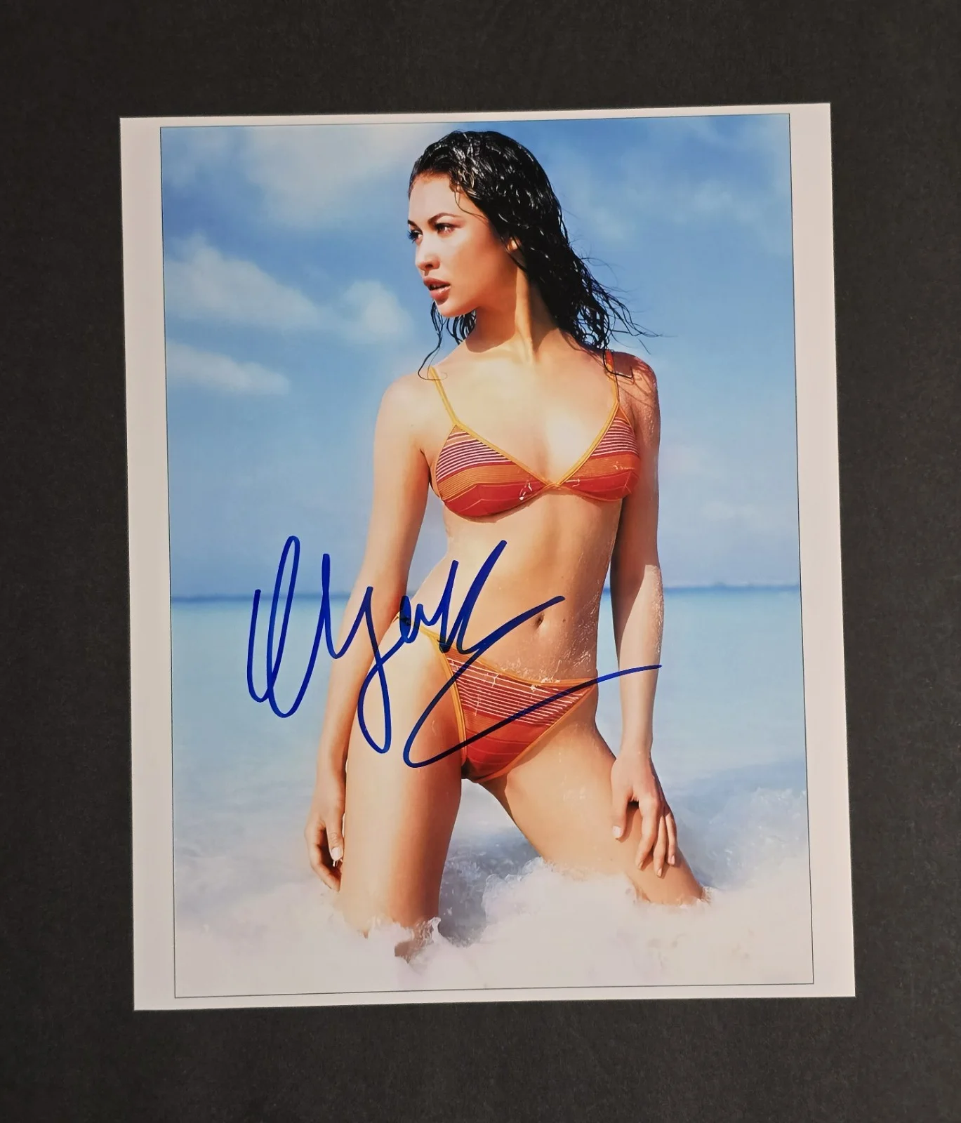 OLGA KURYLENKO — OLGA KURYLENKO - ORIGINAL HAND SIGNED / AUTOGRAPHED 8x10 PHOTO MINT w/COA 2
