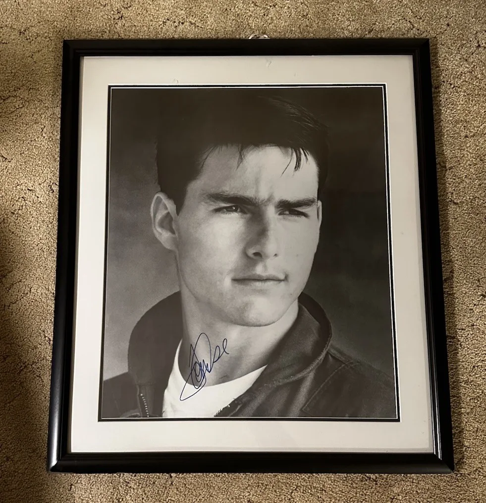 Tom Cruise — TOM CRUISE SIGNED AUTOGRAPHED BLACK & WHITE PHOTO FRAMED - GALLERY PIECE