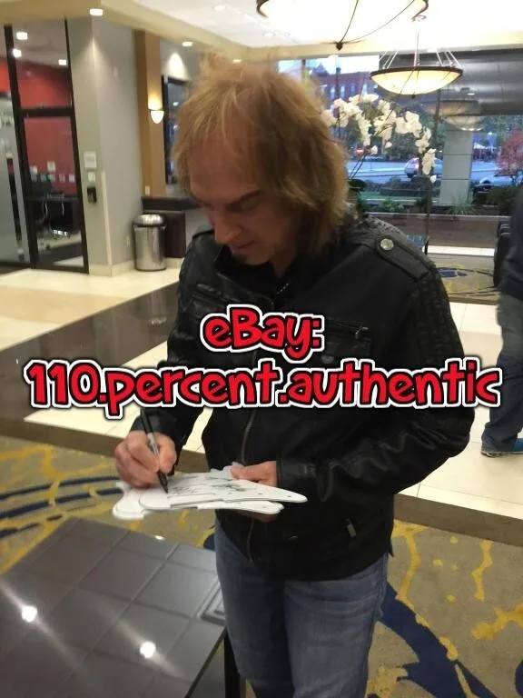 DAVE AMATO REO SPEEDWAGON AUTOGRAPH SIGNED GUITAR PICKGUARD *EXACT PROOF*, image 2