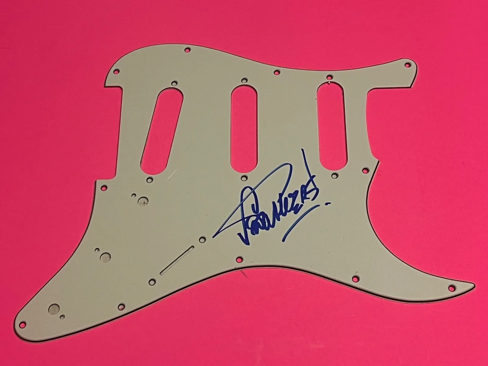 PAT TRAVERS AUTOGRAPHED SIGNED ELECTRIC GUITAR PICKGUARD *EXACT PROOF*, image 2