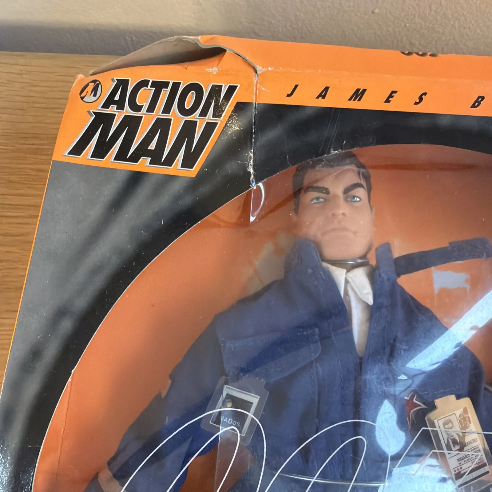 ACTION MAN JAMES BOND THE WORLD IS NOT ENOUGH 12" ACTION FIGURE HASBRO, изображение 2