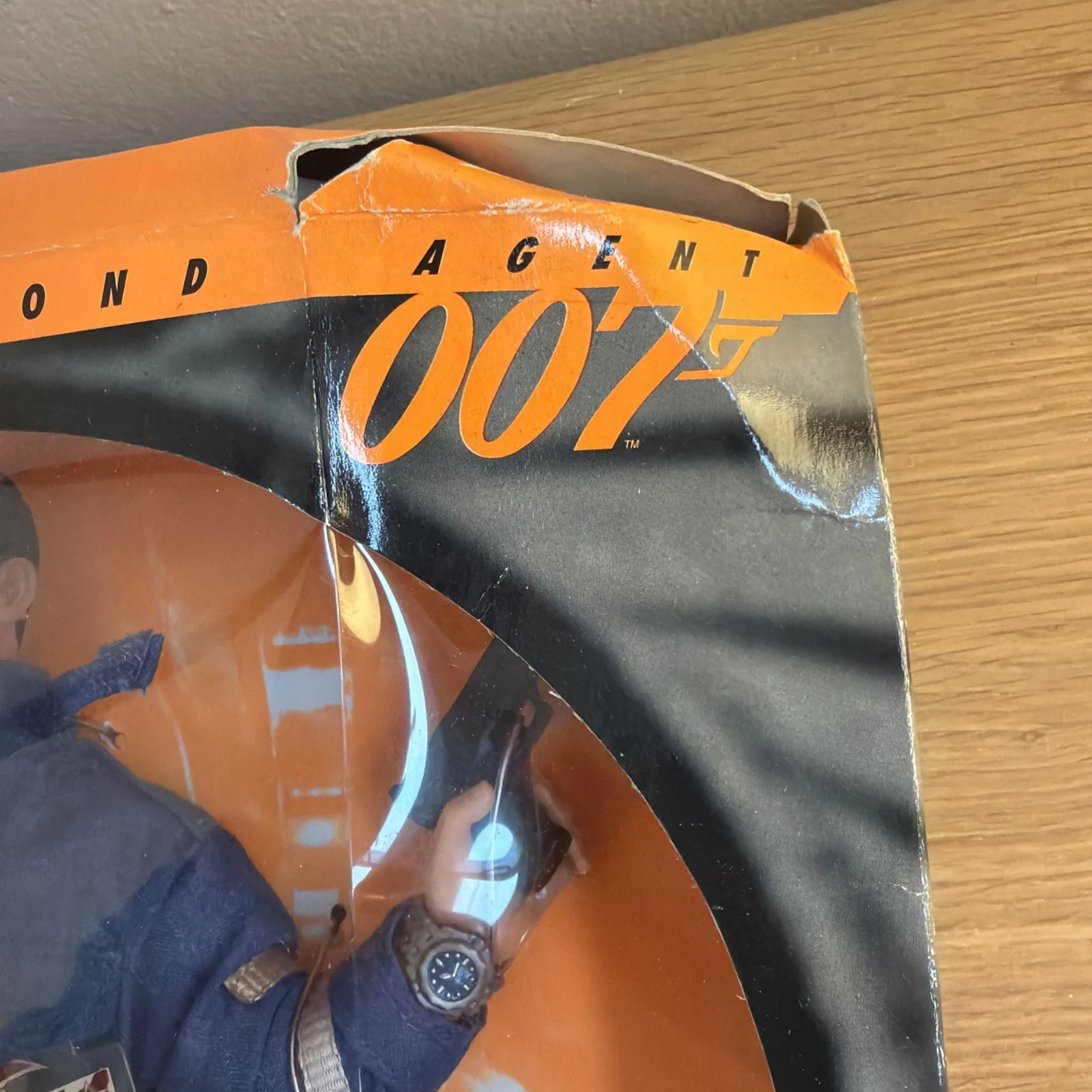 ACTION MAN JAMES BOND THE WORLD IS NOT ENOUGH 12" ACTION FIGURE HASBRO, изображение 3