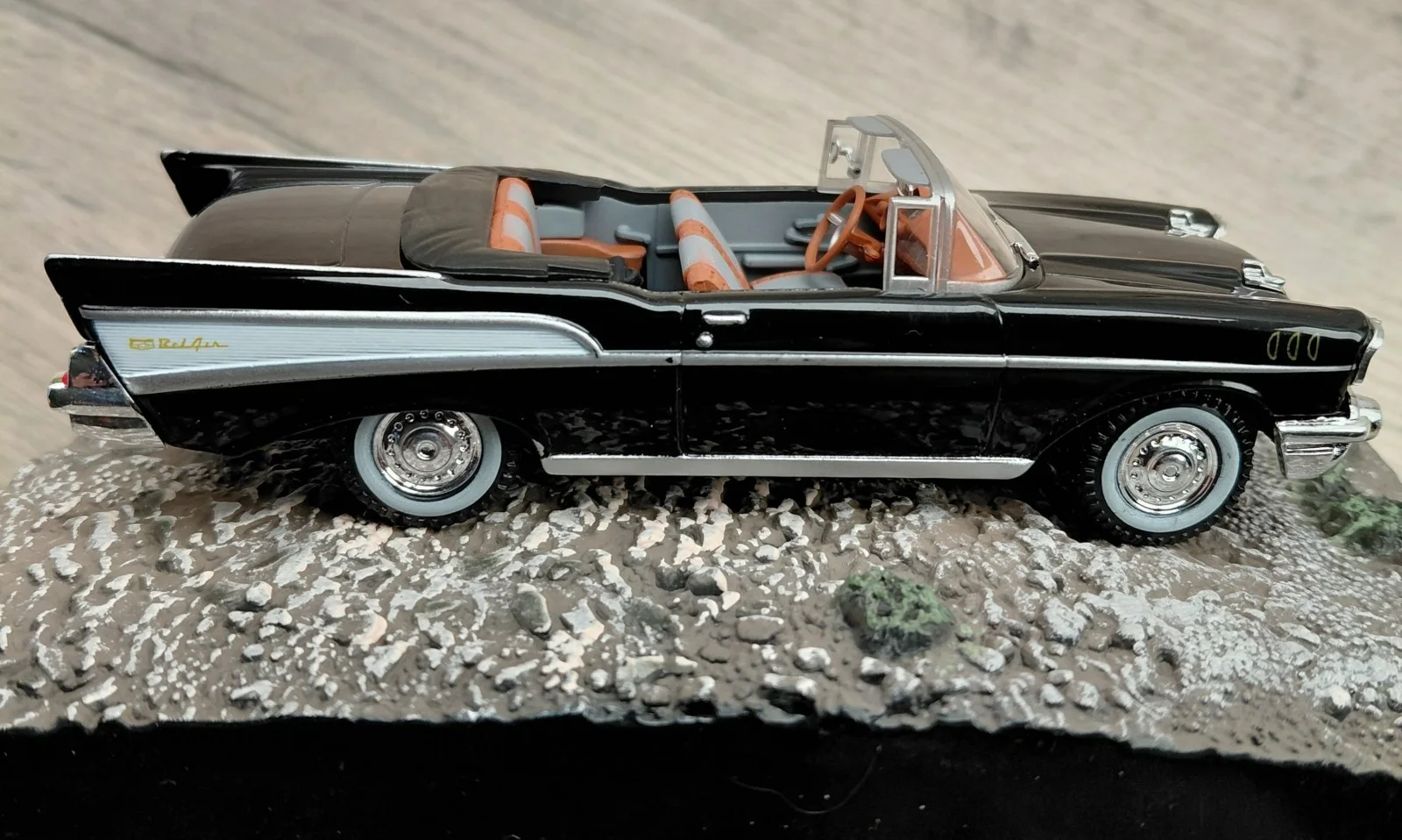 James Bond Movie vehicle from DOC NO, image 5