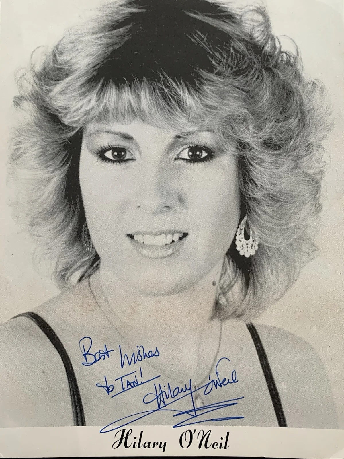 HILARY O’NEIL TV IMPRESSIONIST (COPYCATS) **HAND SIGNED** PHOTO CARD & LETTER, изображение 2