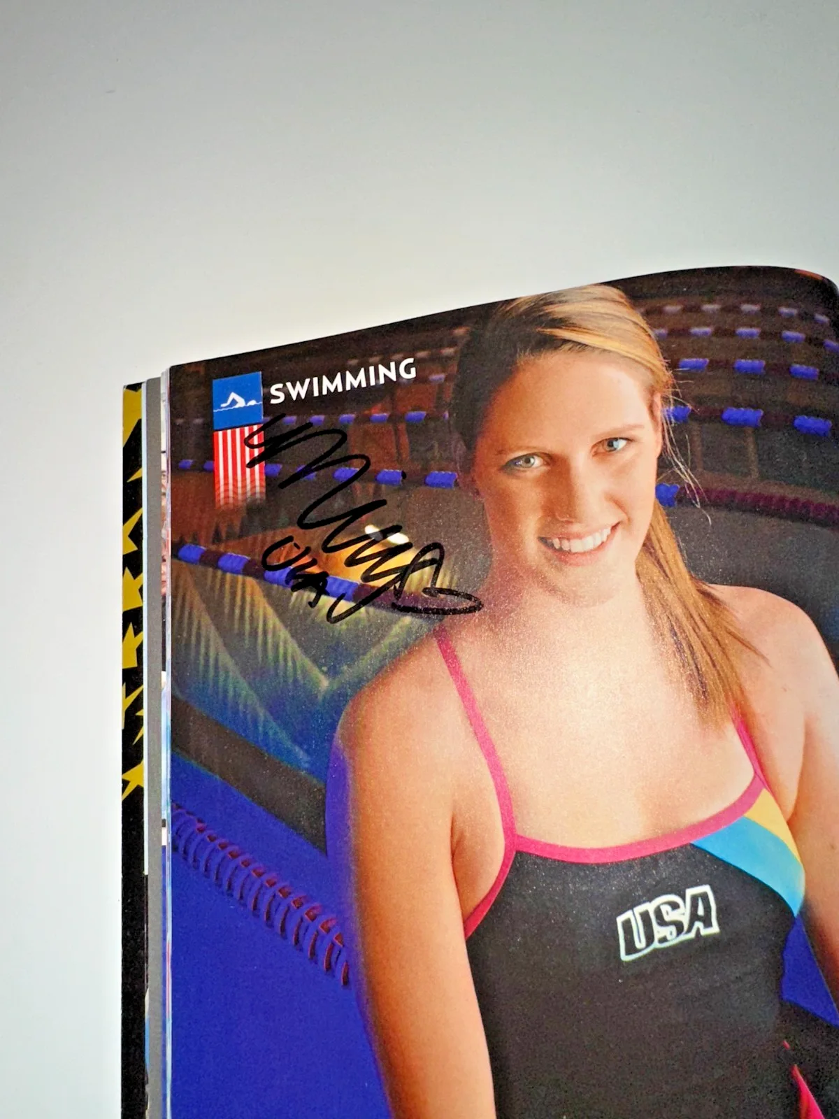 Olympics Book signed Gabby Douglas Kerri Walsh Allyson Felix Missy Franklin, image 4