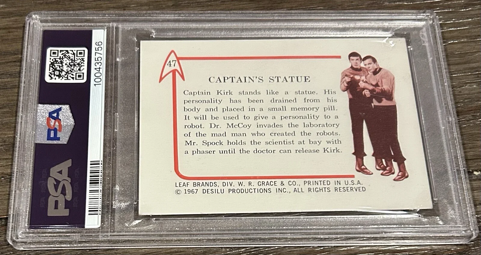 William Shatner — William Shatner Captain Kirk 1967 Leaf Star Trek RC Rookie #47 PSA 9 Auto Signed, изображение 2