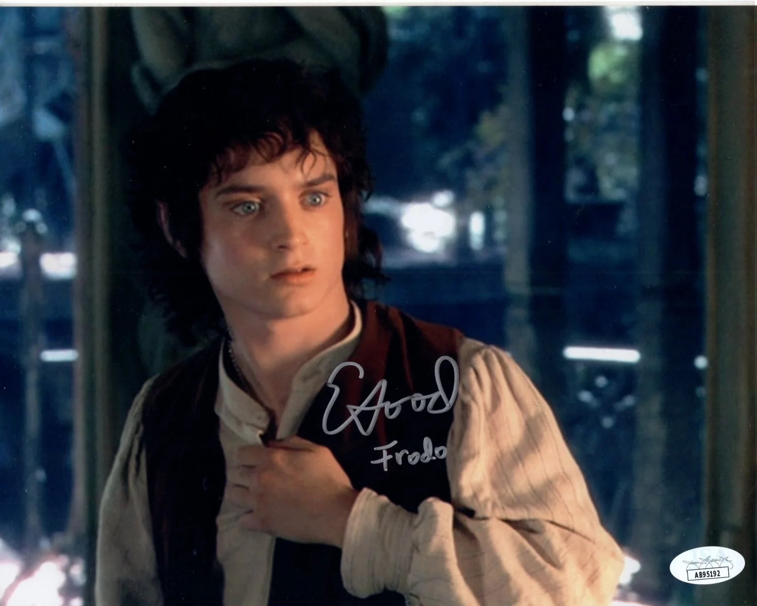 Elijah Wood — Elijah Wood signed autographed 8x10 The Lord of the Rings Frodo photo JSA