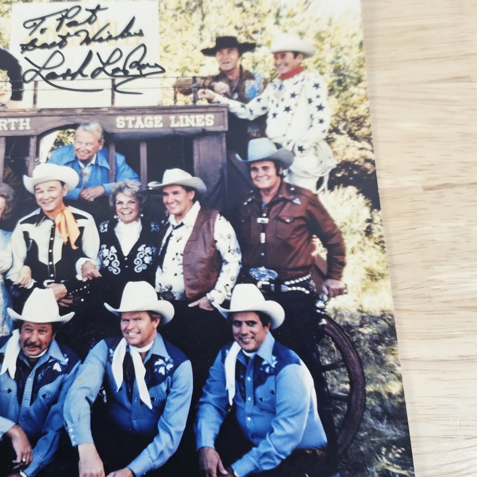 Lash LaRue — Lash LaRue Autographed Western Movie Stars Promo Photo 8 x 10, изображение 5