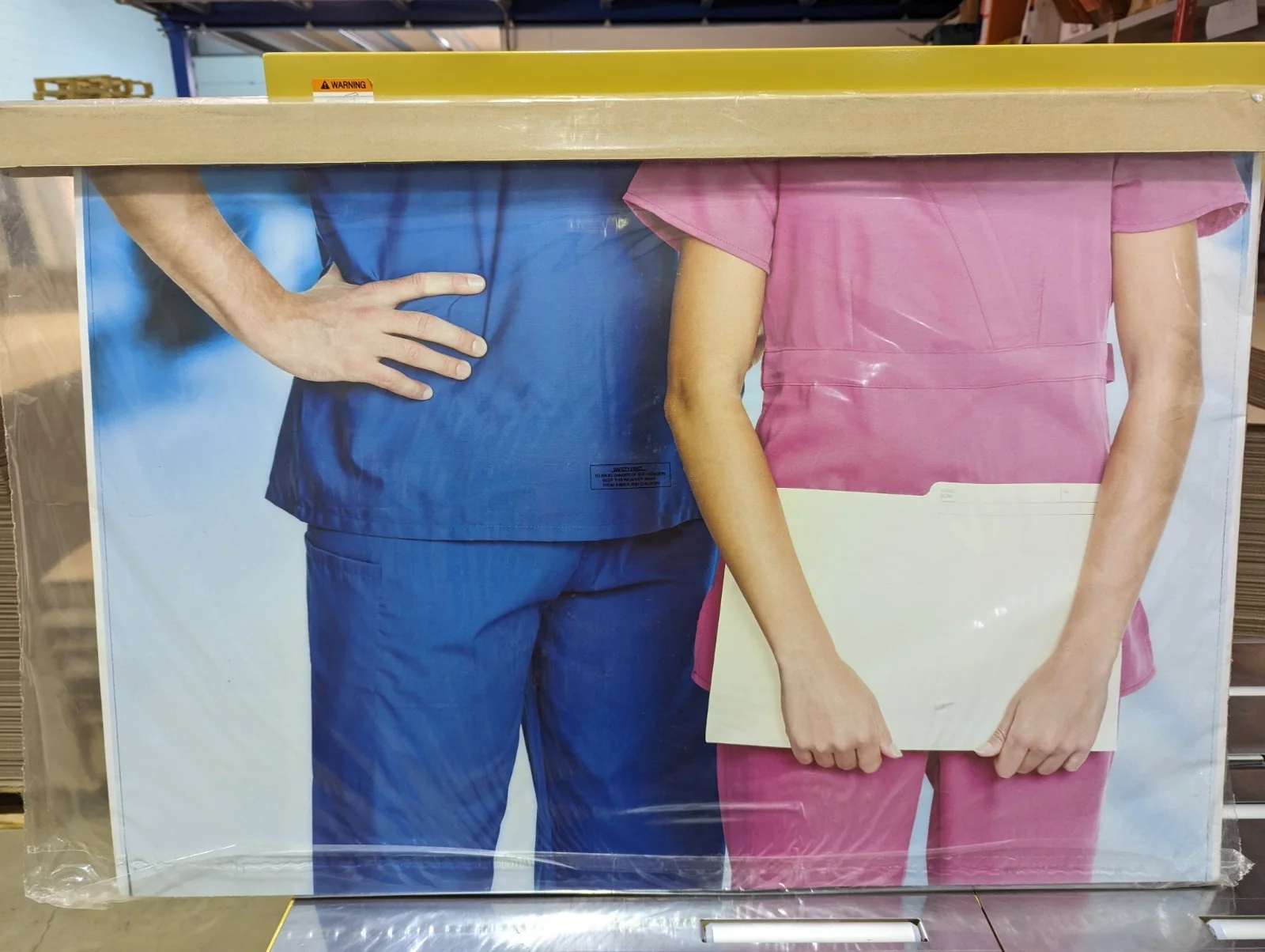 Doctor and Nurse Health Workers Stand-in Cardboard Cutout **Damaged**, изображение 3