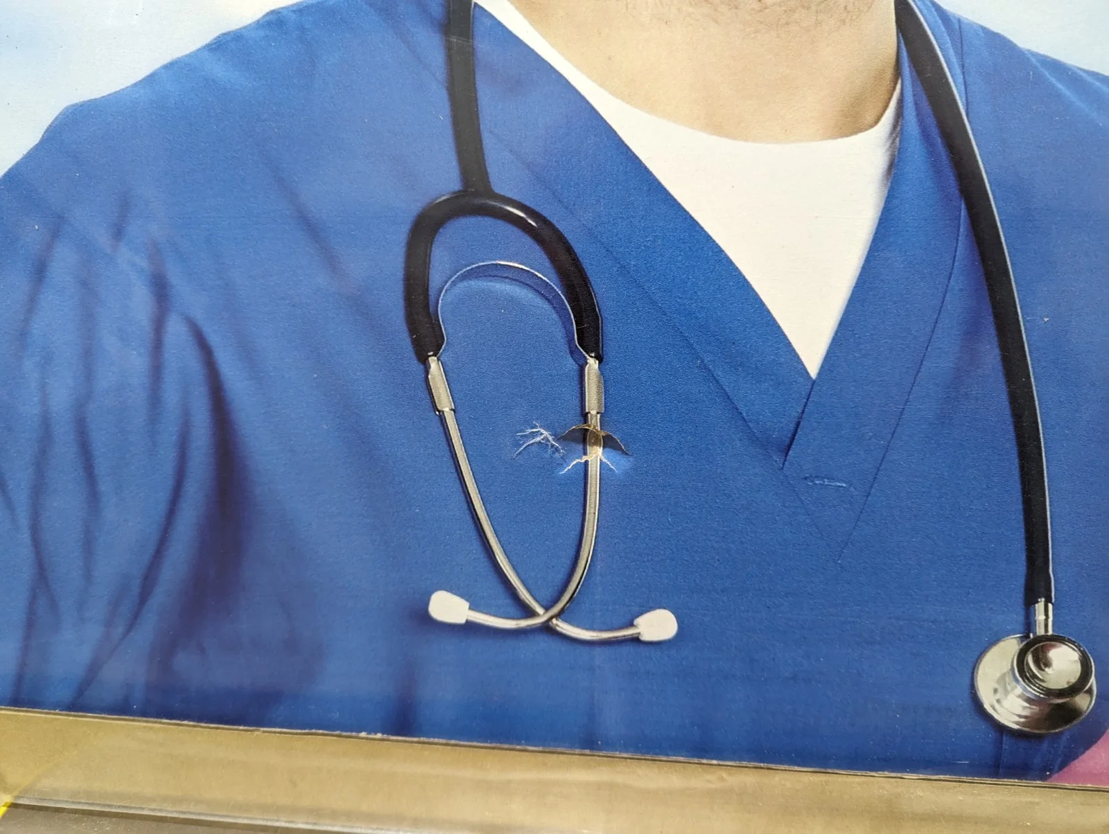 Doctor and Nurse Health Workers Stand-in Cardboard Cutout **Damaged**, изображение 4