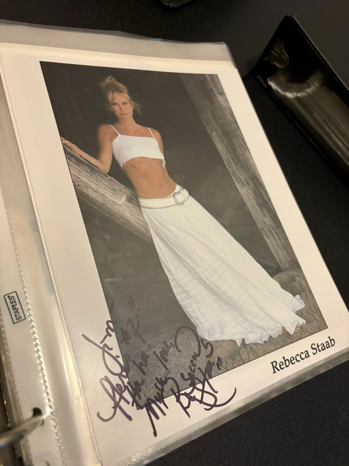 Rebecca Staab Signed 8x10 Glamour Photo - Inscribed To Jim #2 Ha Ha, изображение 2