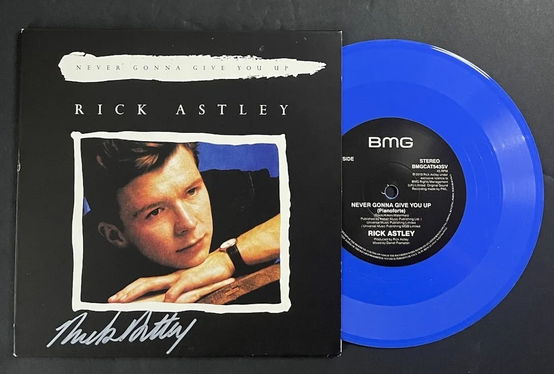 Rick Astley Signed Never Gonna Give You Up 45 Vinyl Record 7” Limited Edition, изображение 2