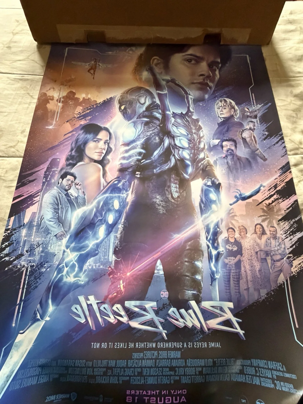 Xolo Mariduena George Lopez signed Original DS Blue Beetle 27x40 Poster BAS COA, изображение 5
