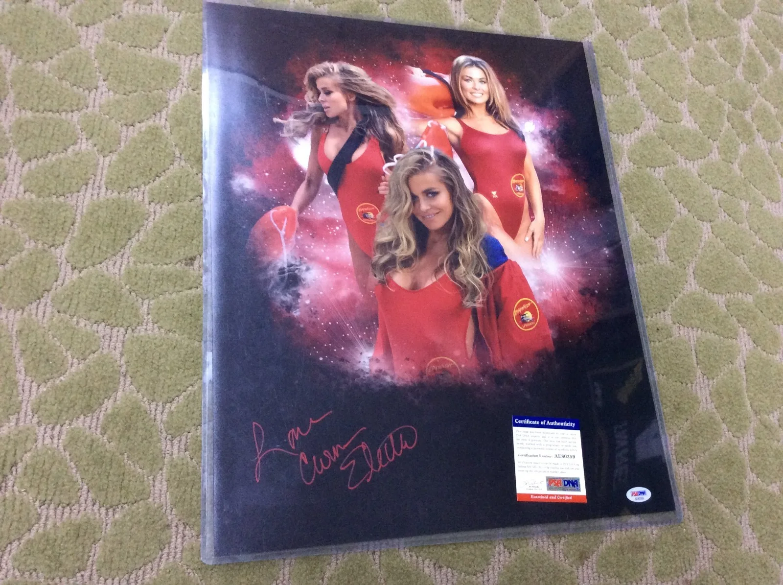 carmen electra — CARMEN ELECTRA SIGNED BAYWATCH AUTOGRAPHED 16X20 PHOTO PSA auto.