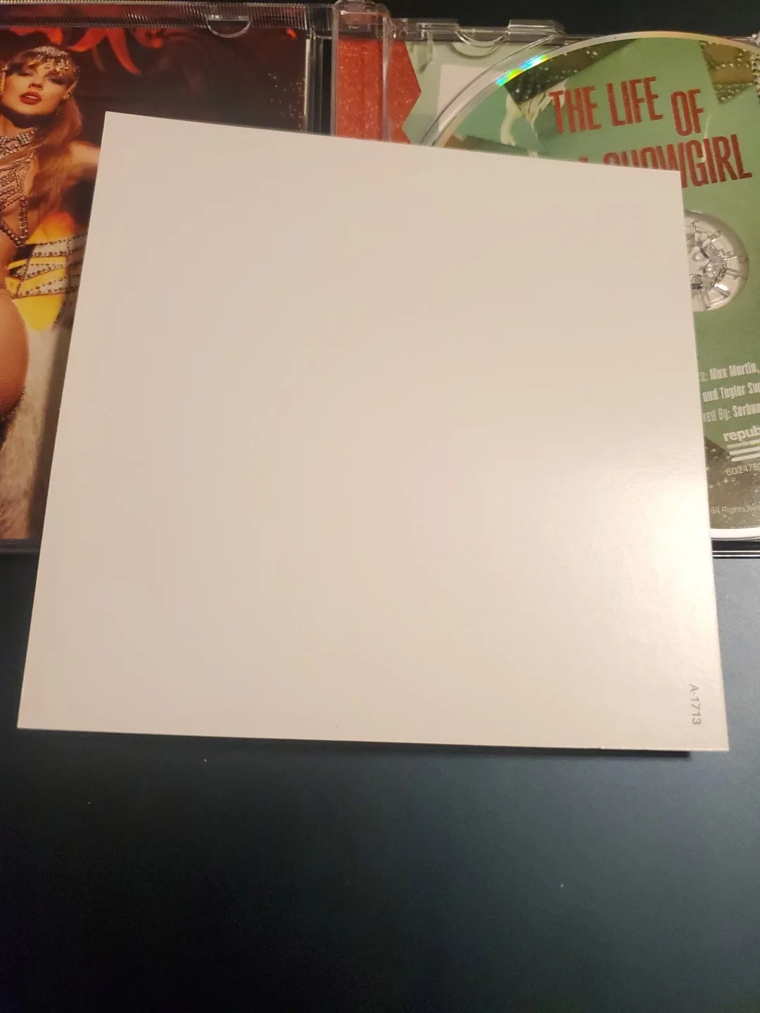 Taylor Swift Signed TLOAS #1 With Tail, image 3
