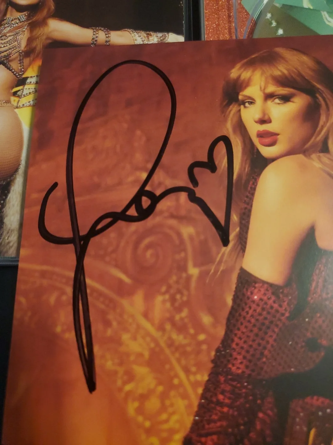 Taylor Swift Signed TLOAS #3, image 2