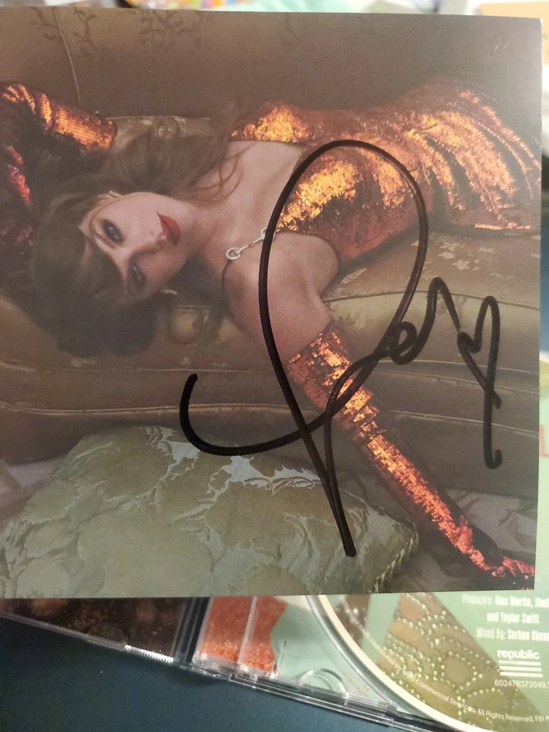 Taylor Swift Signed TLOAS #2 with Tail, image 3